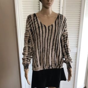 Truehitt Sweater Hi-Lo SZ SM‎